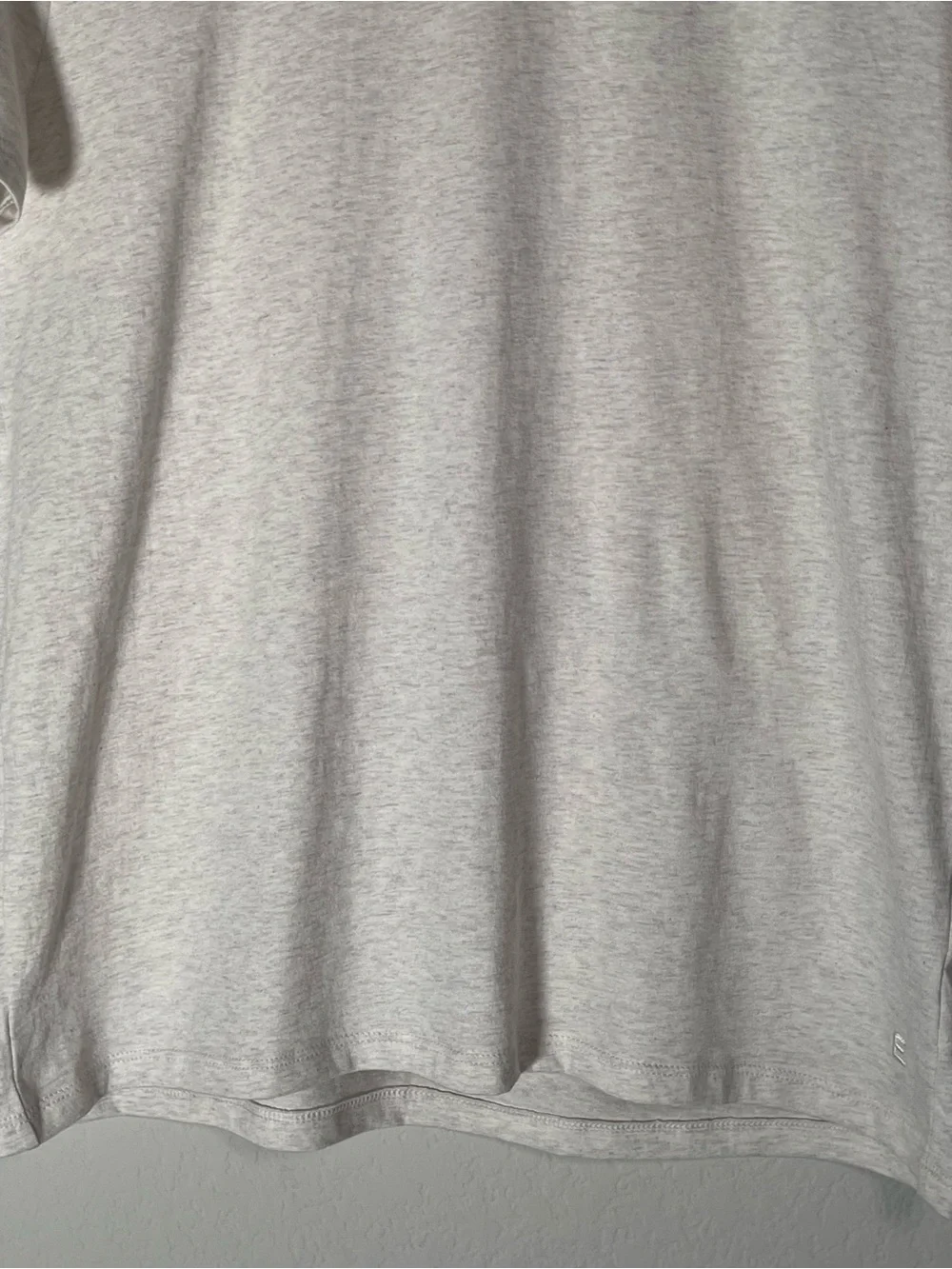 Everlane Men’s Organic Cotton Tee Size  Medium Uniform Line in Oatmeal - Picture 5 of 11